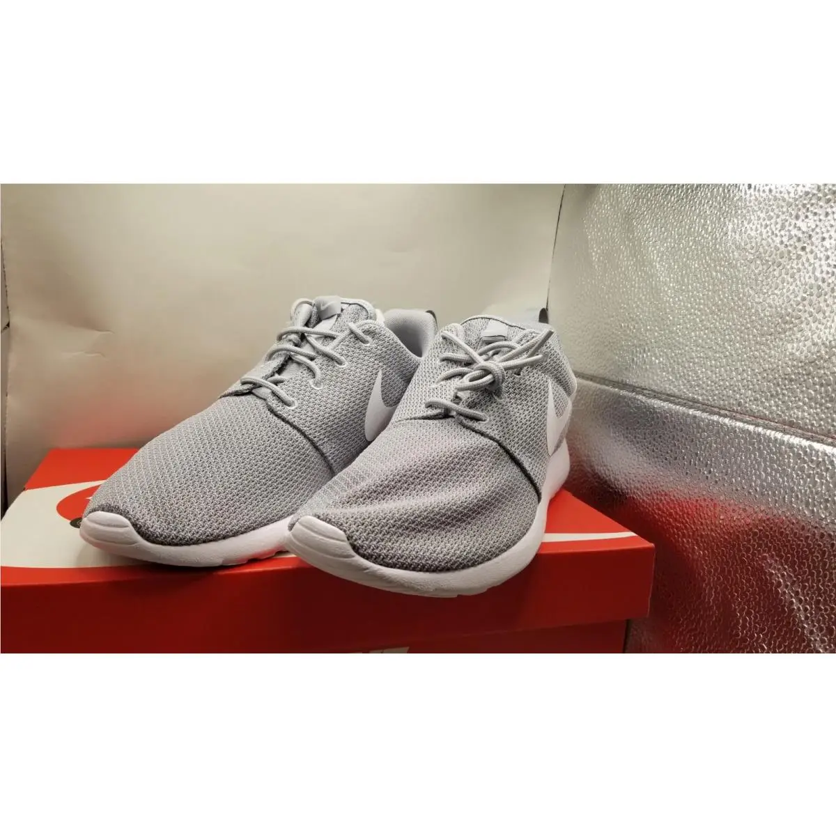 Roshe One - Wolf Grey White 2014 Size 8.5 by Nike