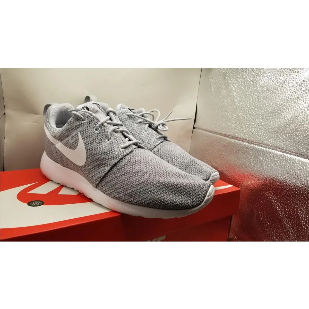 Nike shoes - Nike Roshe - Roshe - 511881-023 - Gray (UPC: 0888408082015) 4