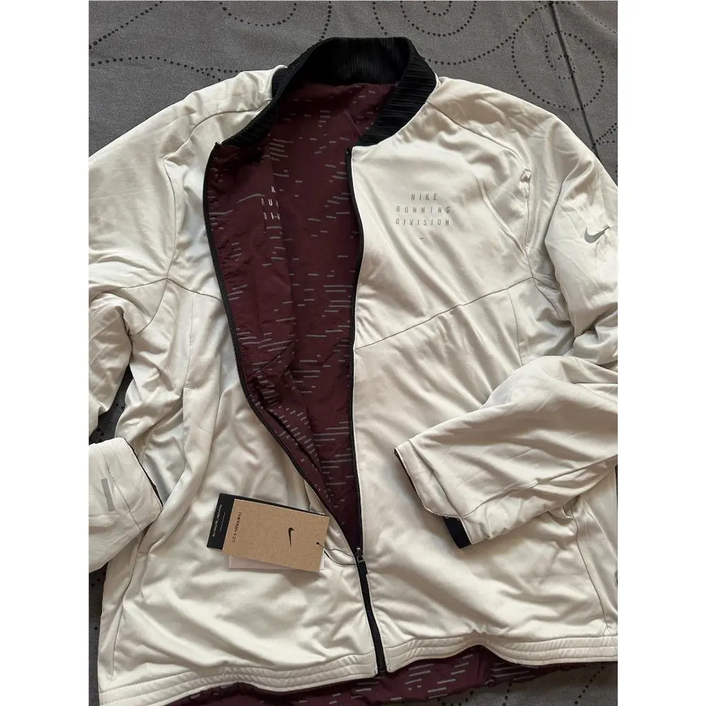 Nike clothing - BEIGE + DEEP RED + REFLECTIVE (UPC: 191886998564) 3
