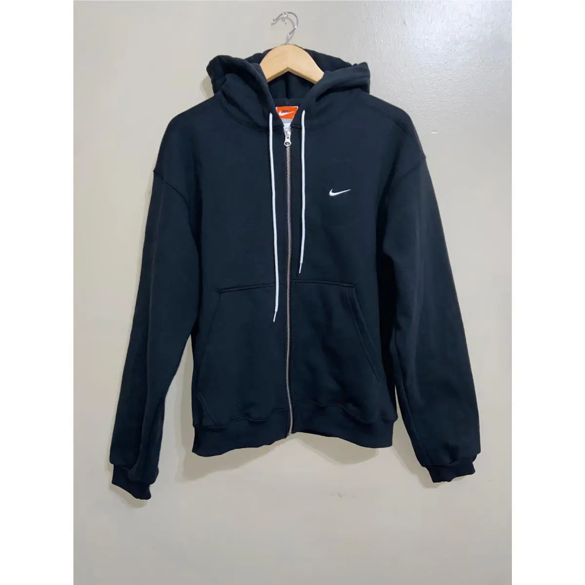 Nike clothing - Black (UPC: 195238800307) 12