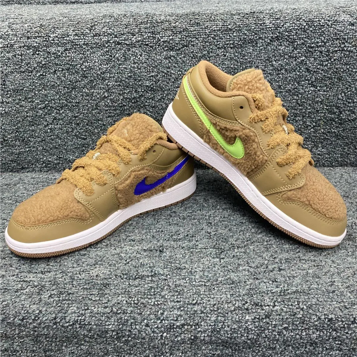 Nike shoes - Air Jordan 1 - Air - DO2233-264 - Brown 2