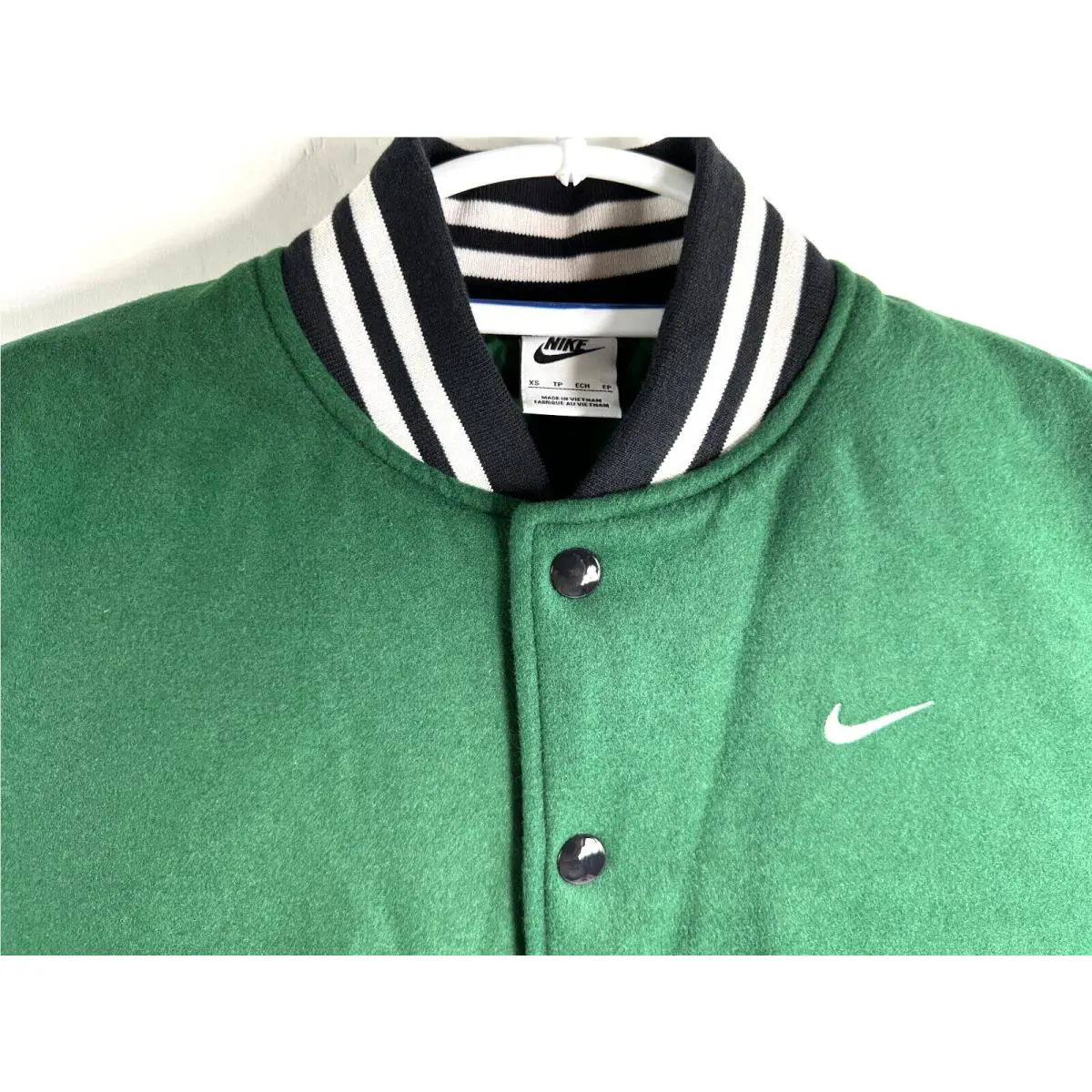 Nike clothing - Sportwear Authentics Varsity Jacket - Sportwear Authentics Varsity Jacket - DQ5010341 - Green (UPC: 195871977374) 1