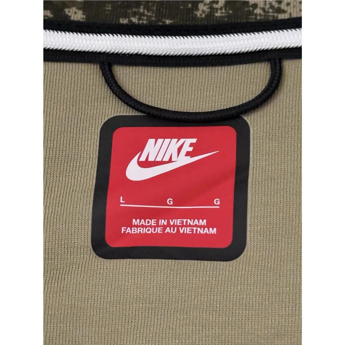 Nike clothing - Green 1
