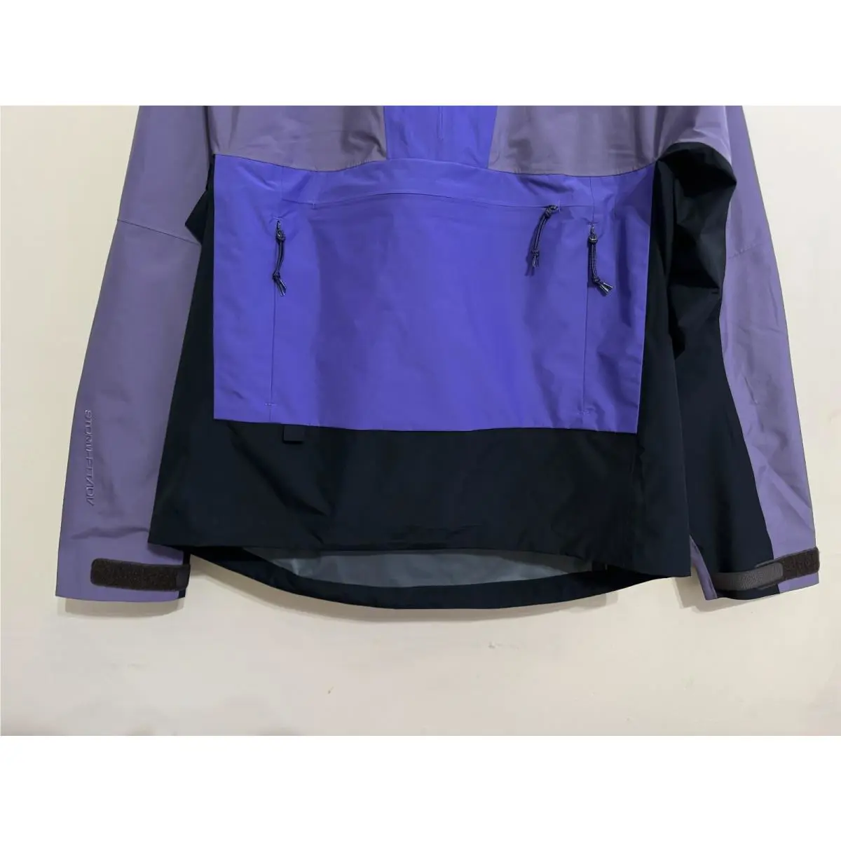 Nike clothing - Purple (UPC: 195868666908) 2