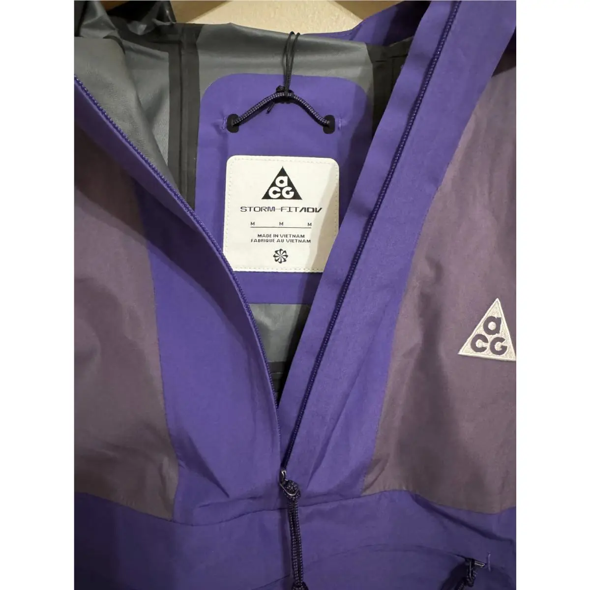 Nike clothing - Purple (UPC: 195868666908) 6