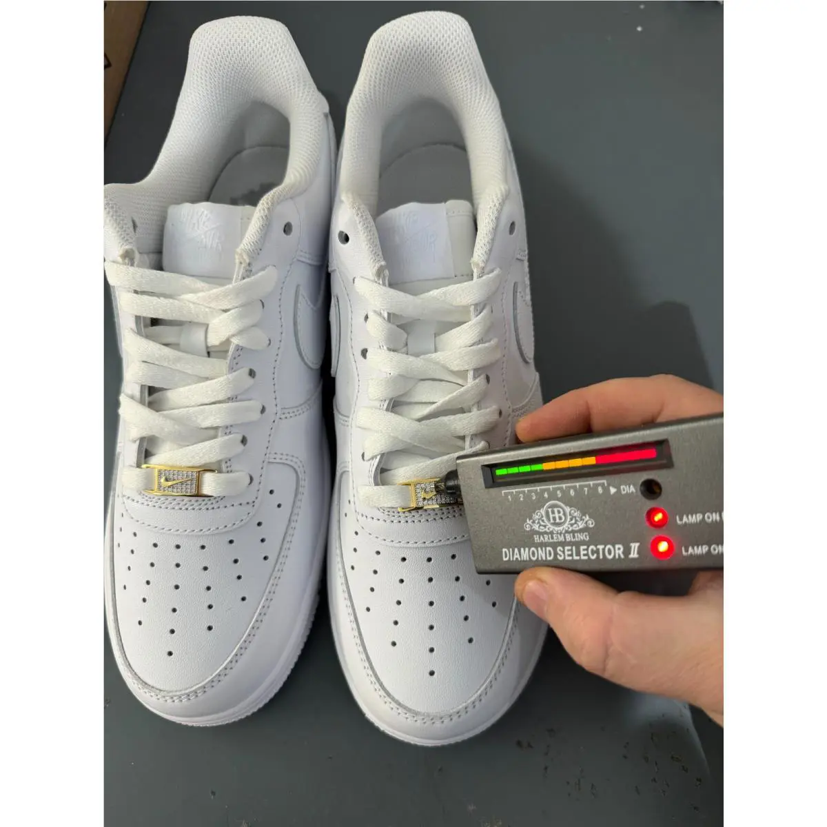 Nike shoes - Silver 5