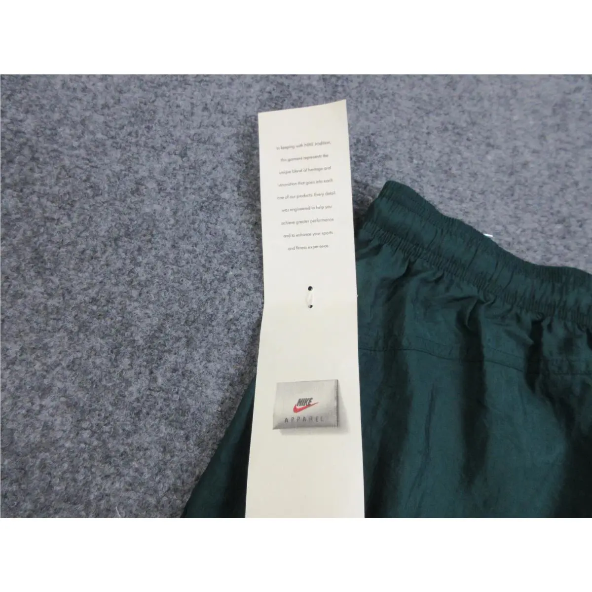 Nike clothing - Green 10