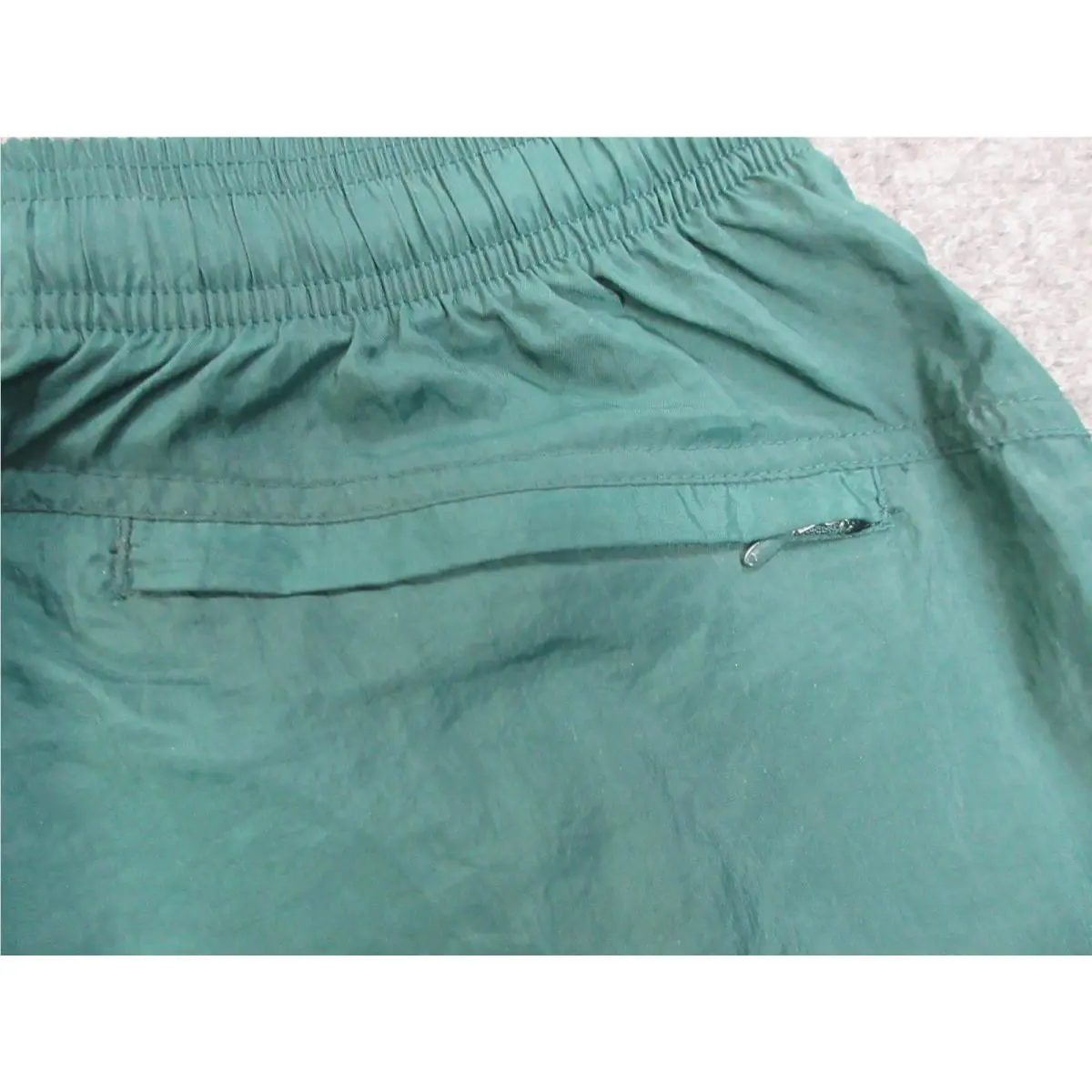 Nike clothing - Green 11