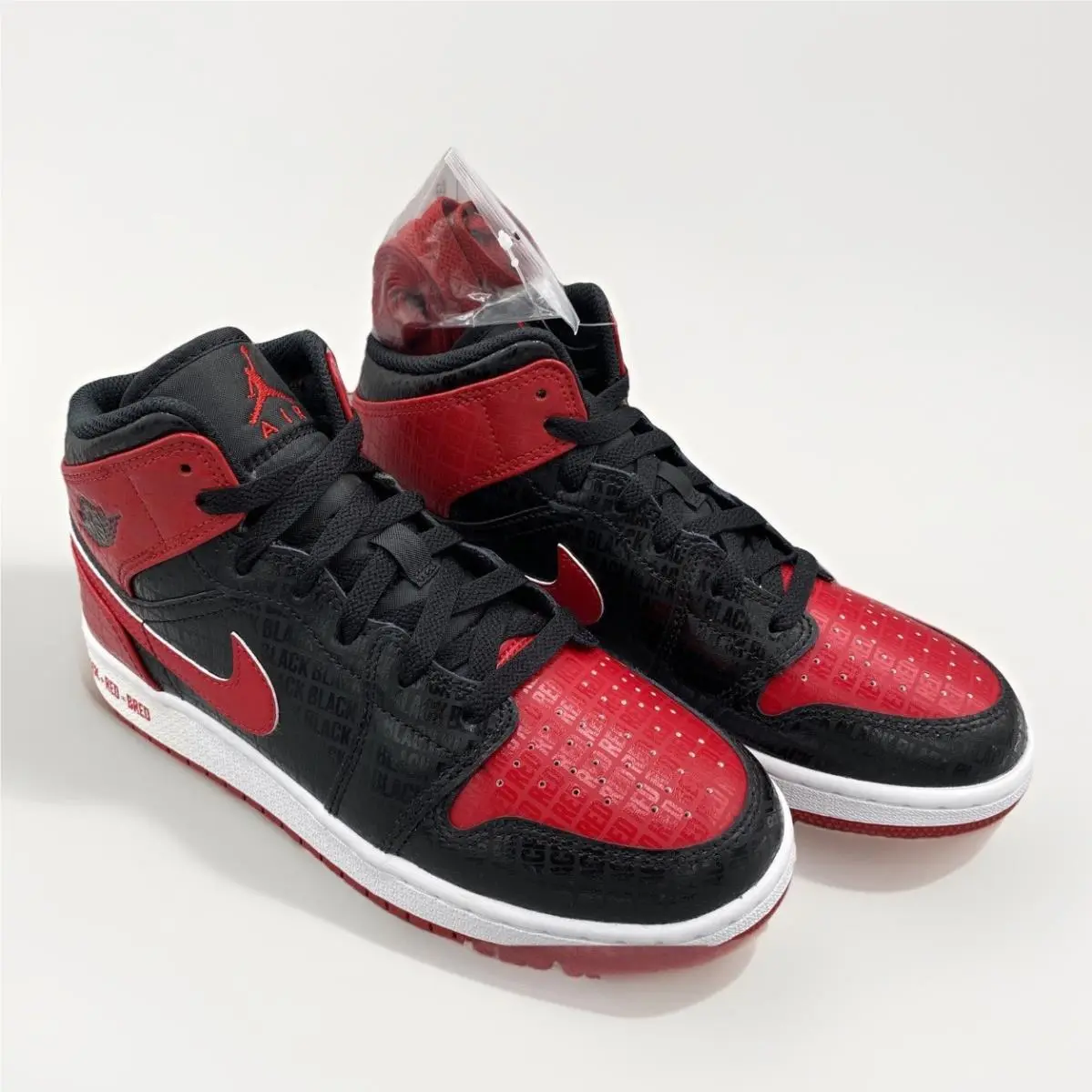 Nike Air Jordan 1 Mid Bred Text GS 5.5Y or Womens 7 Sneaker DM9650-001 DS