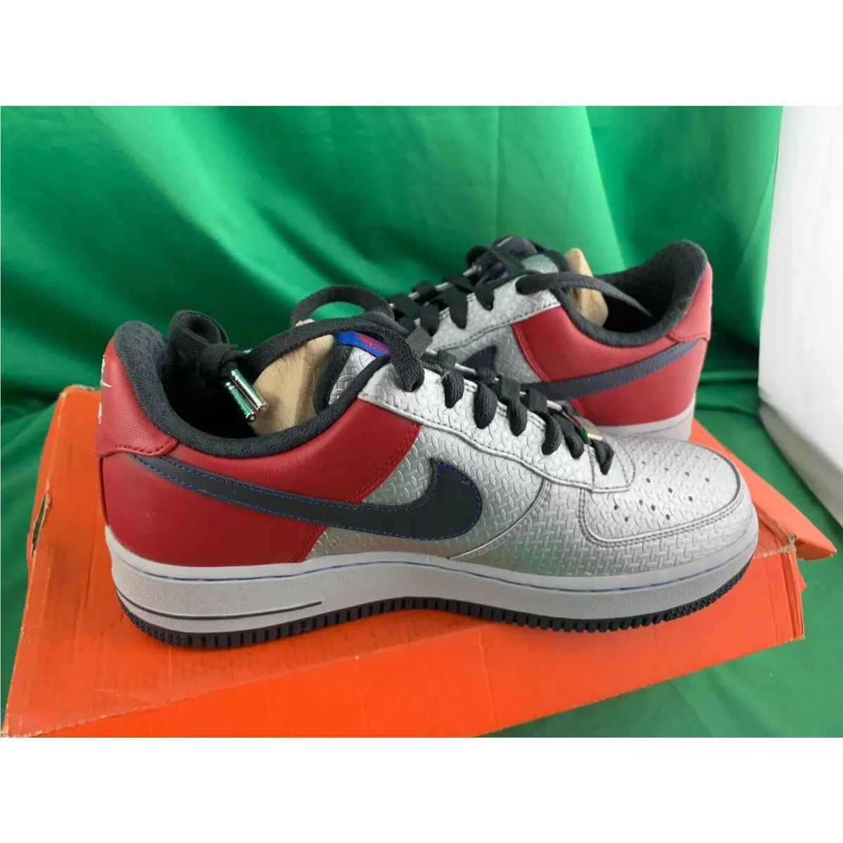 Nike shoes - MET SILVER/ANTHRACITE RED 2