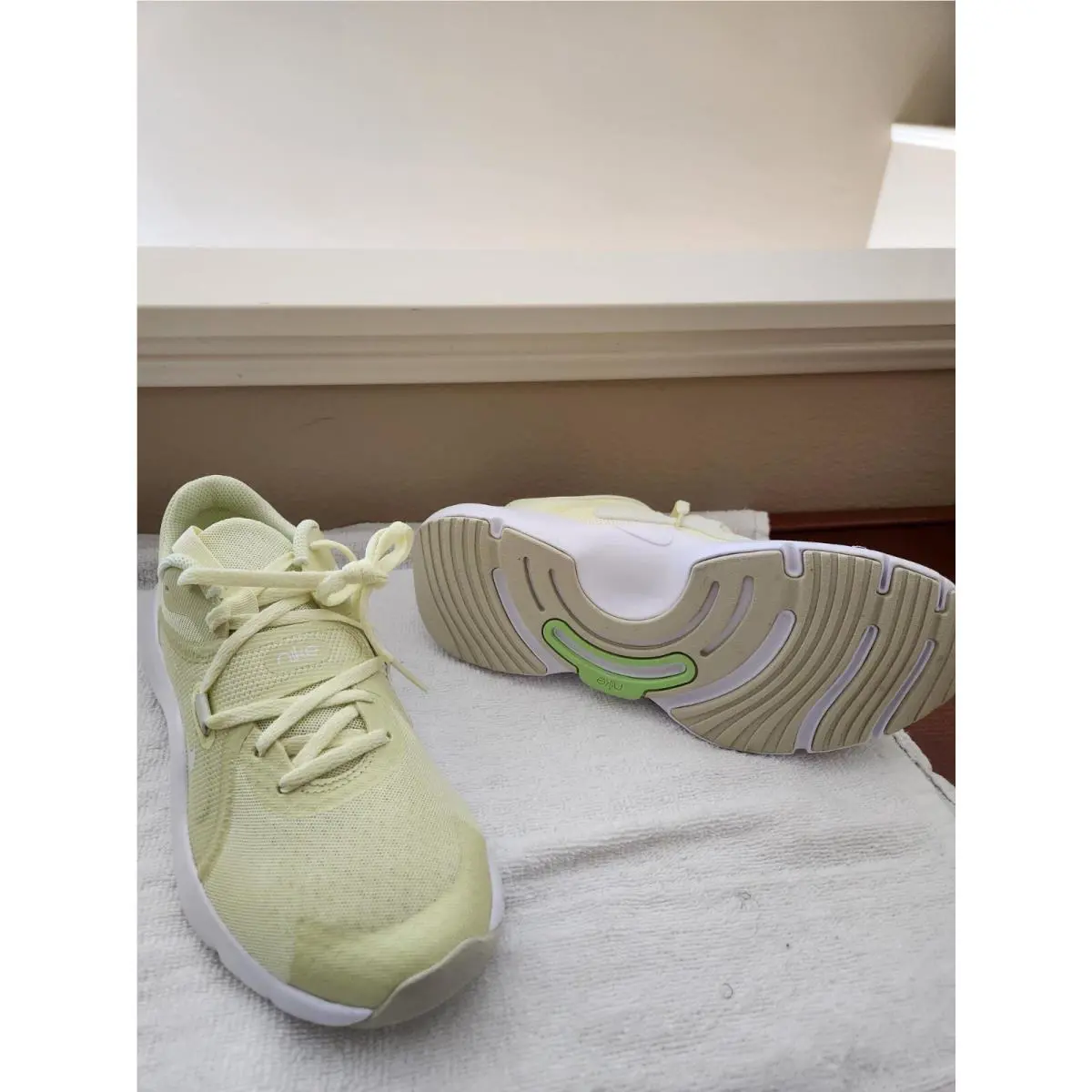 Nike shoes - Nike In-Season TR - DV 3975 - Yellow 1