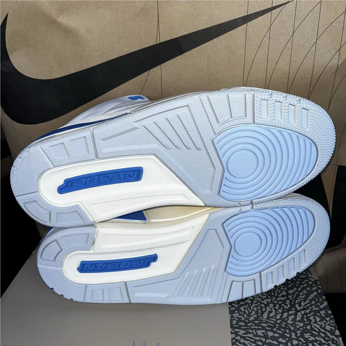 Nike shoes - Air Jordan 3 - Air - CT8532-101 - White (UPC: 197859502387) 4
