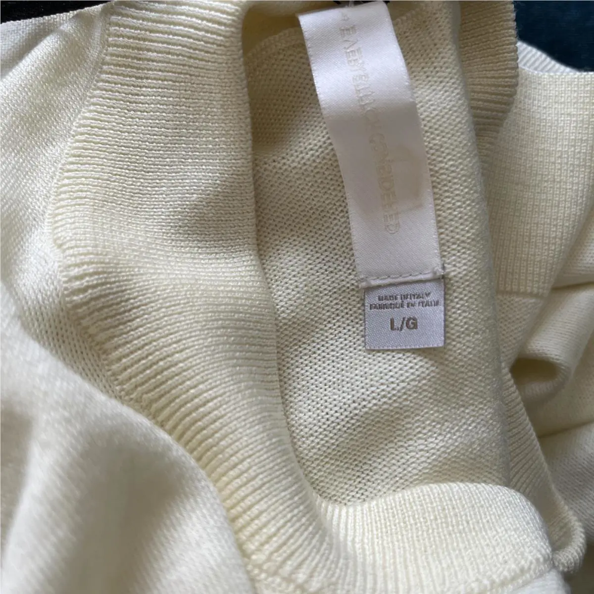 Nike clothing - Coconut Milk (UPC: 0196147743778) 11