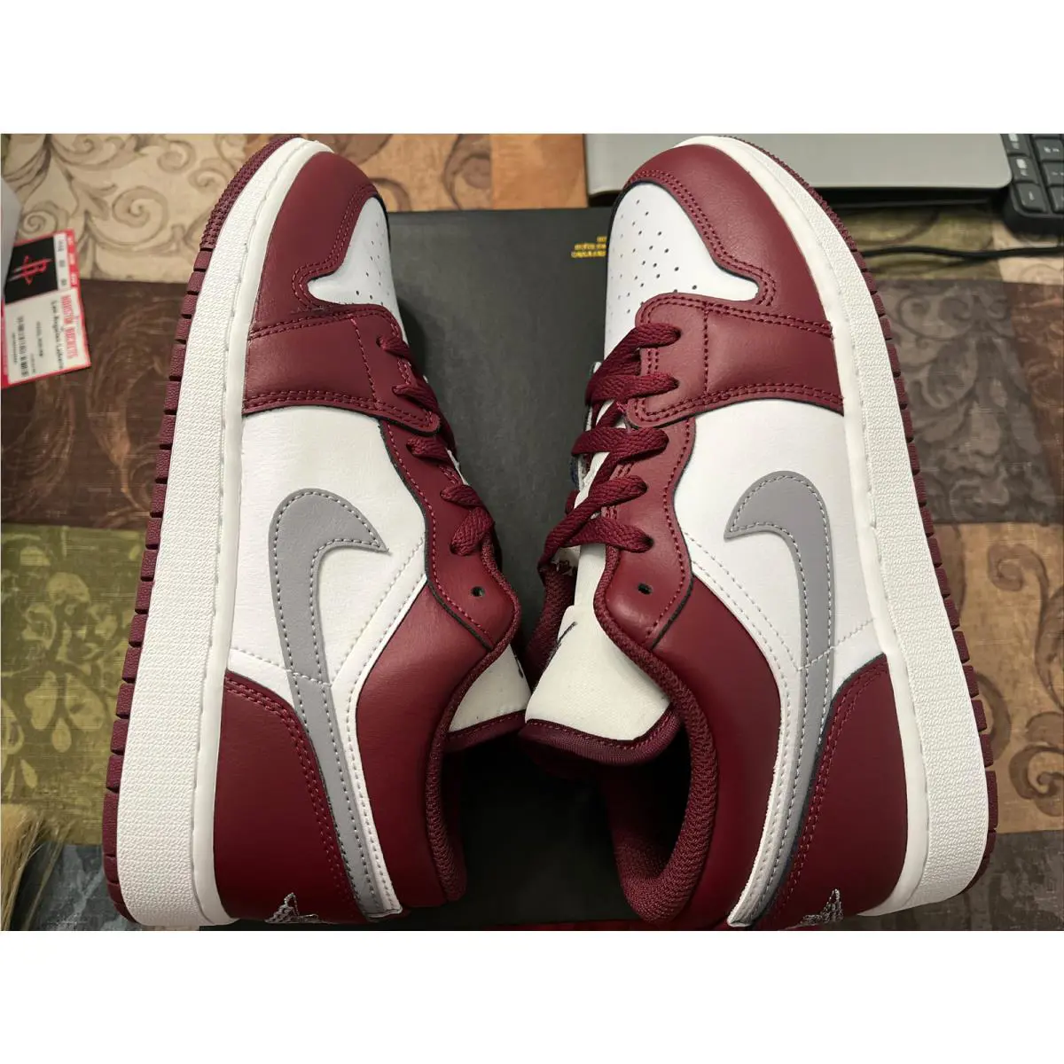 Nike shoes - Air Jordan 1 - Air - 553560 615 - Cherrywood Red/Cement Grey 10
