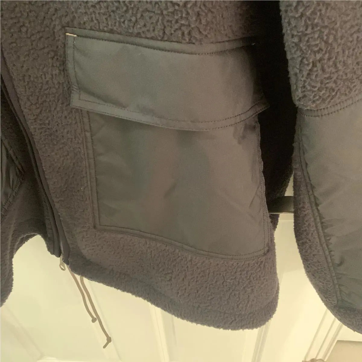 Nike clothing - Gray (UPC: 0195242975398) 3