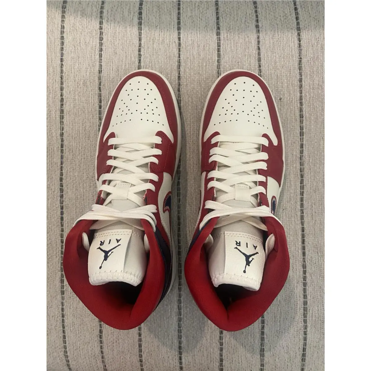 Nike shoes - Air Jordan 1 Mid SE - DQ7648-600 - Red 0