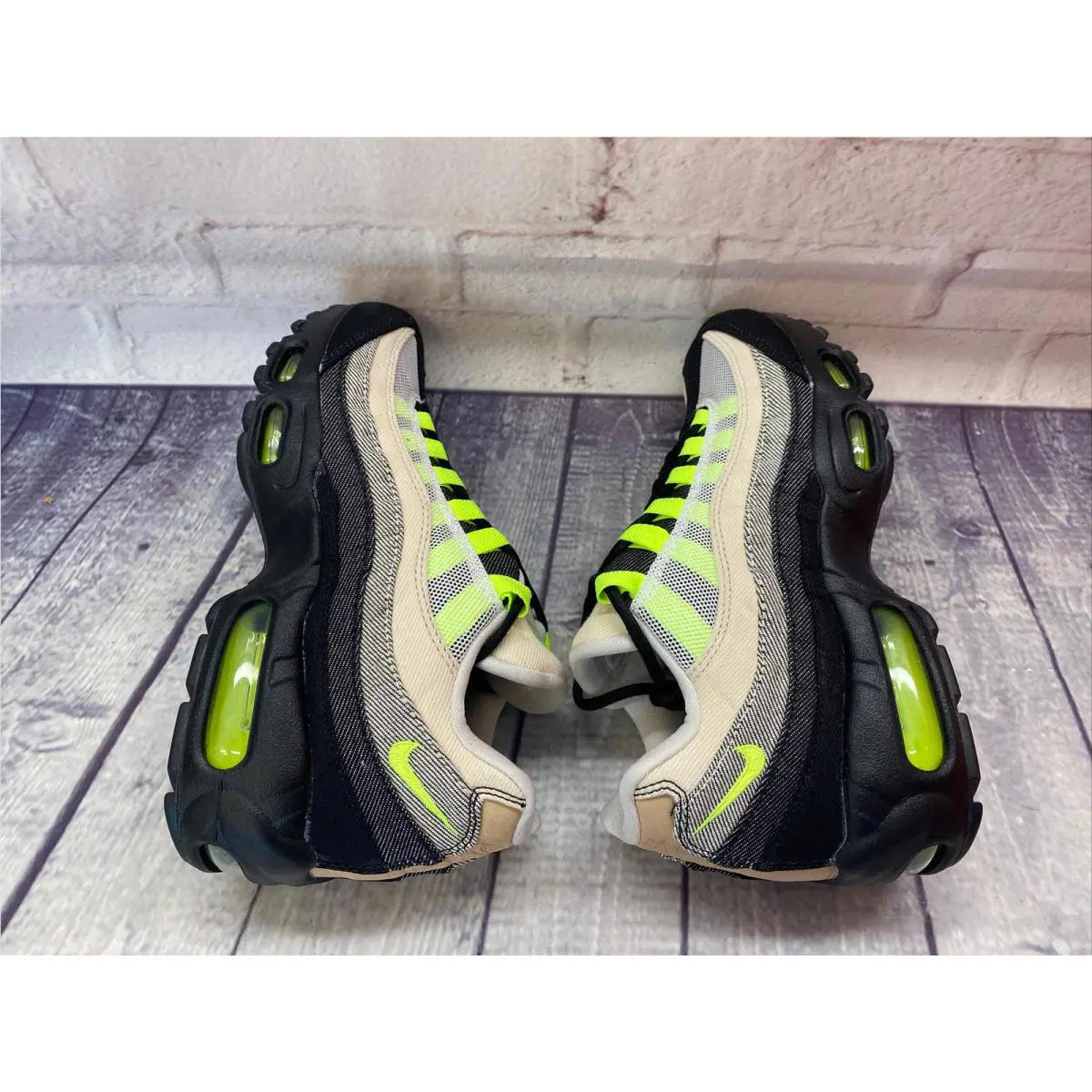 Nike shoes - Nike Air Max 95 - Air Max - DD9519-001 - Black, Volt, Summit White, Manufacturer: Black / Volt-Summit White 5