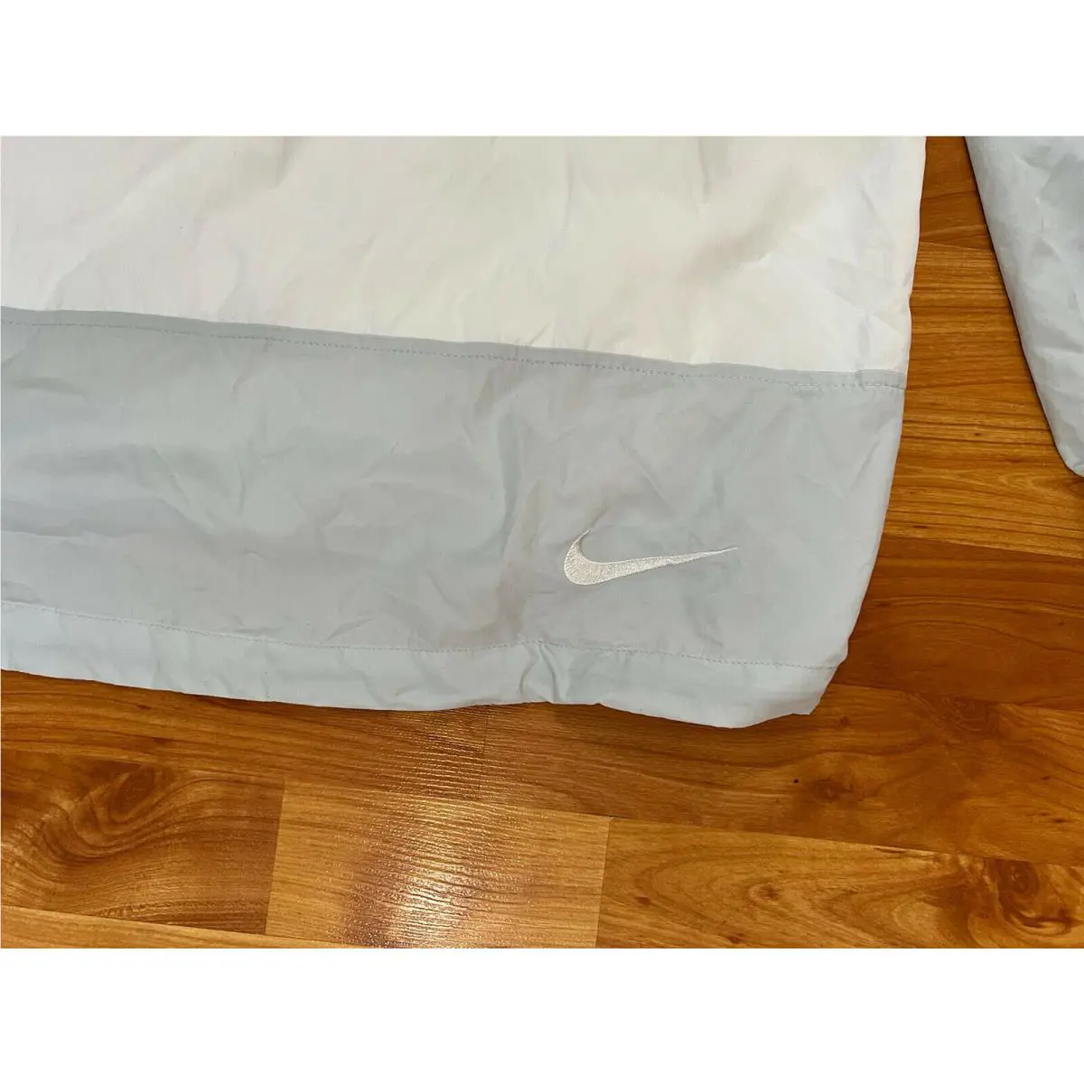 Nike clothing - Archive Popover - Archive Popover - White (UPC: 193146302524) 8