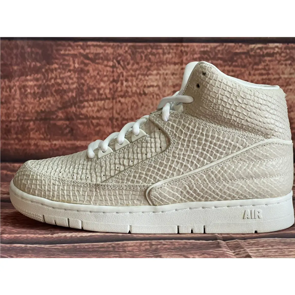 Nike shoes - Nike Air Python - Air Python - 658394-100 - White 4