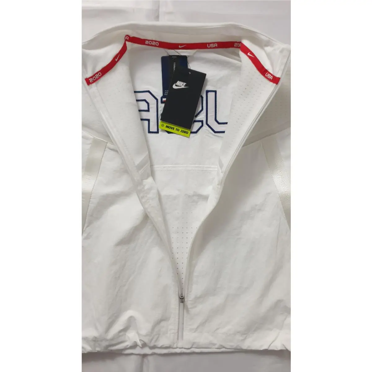 Nike clothing - White 1