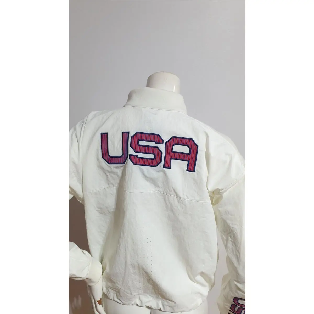 Nike clothing - White 3