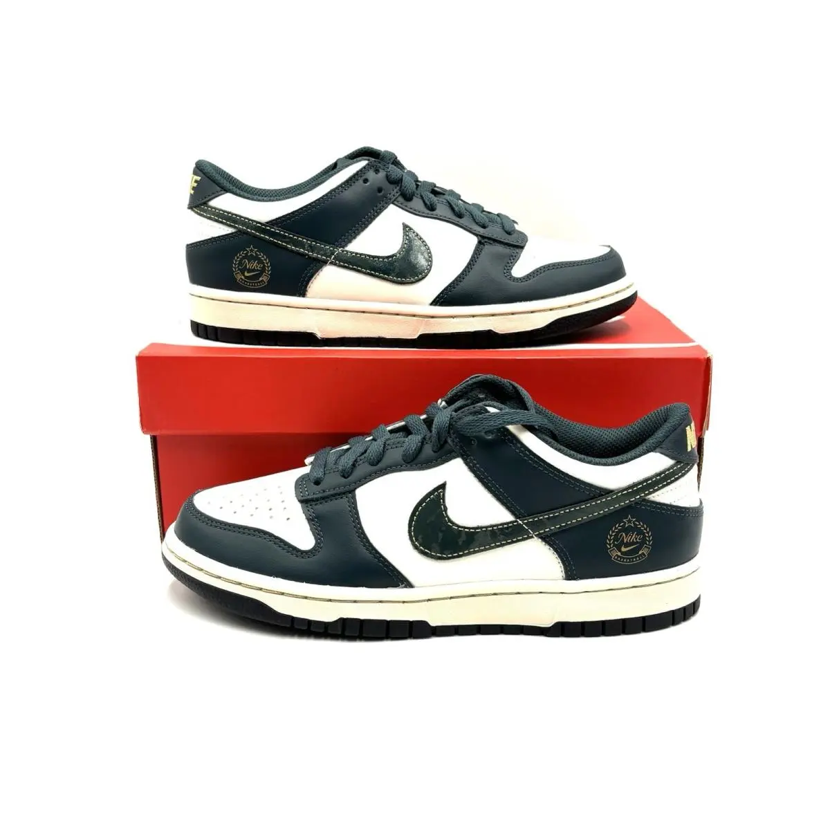 Nike Air Dunk Low GS Deep Jungle Youth Size 6.5Y Sneakers Shoes FB9109-301
