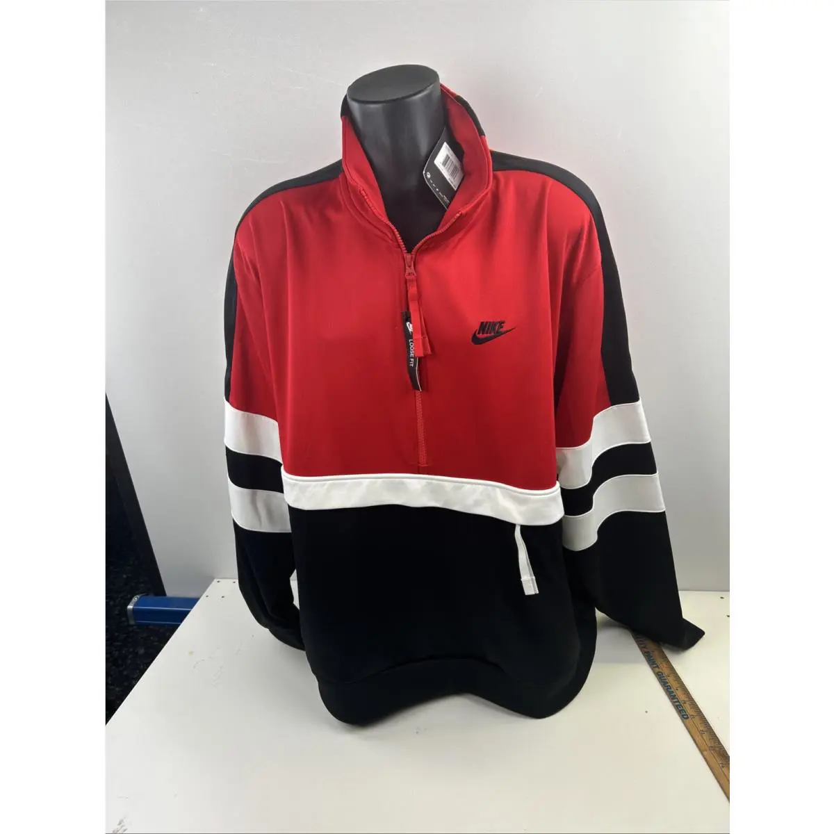 Nike clothing - AR1839 - AR1839 - Red/Black (UPC: 0883212769206) 0
