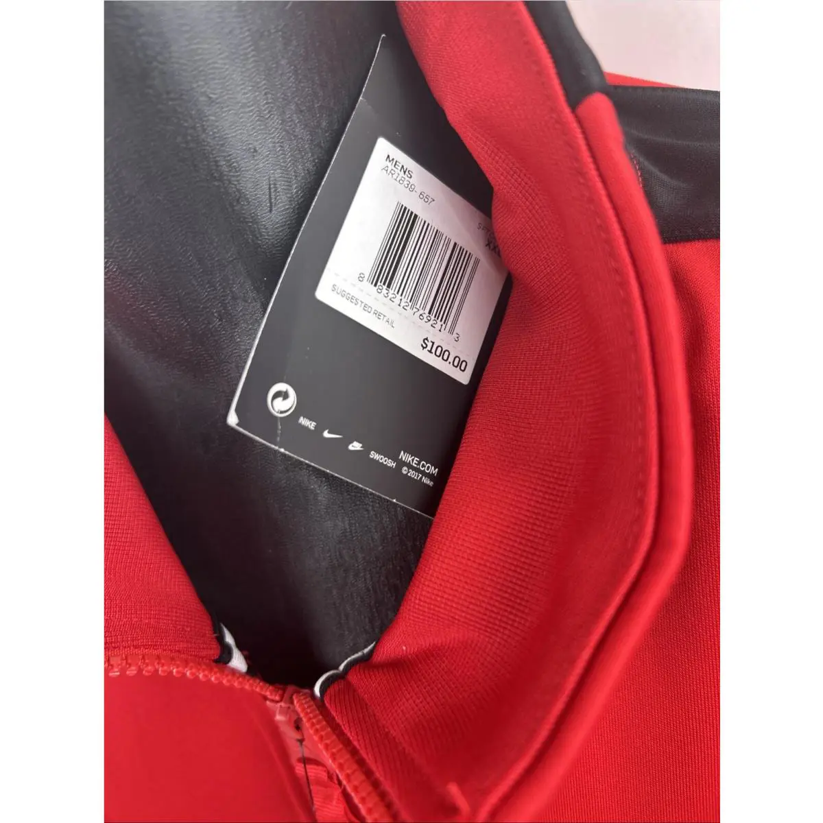 Nike clothing - AR1839 - AR1839 - Red/Black (UPC: 0883212769206) 3