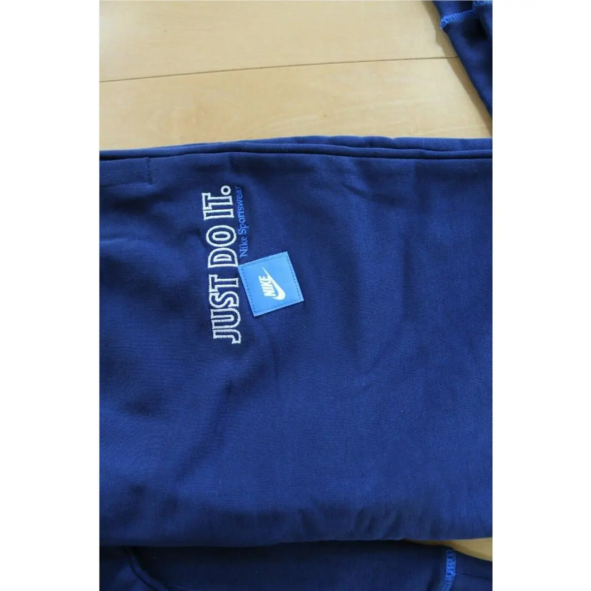 Nike clothing - Navy Blue 3