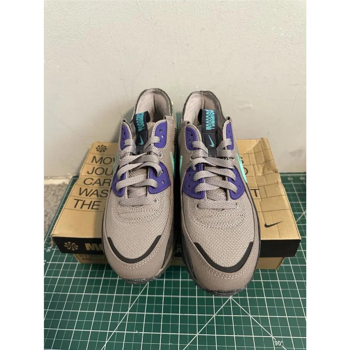 Nike shoes - DQ3987001 - DQ3987-001 - Brown 0