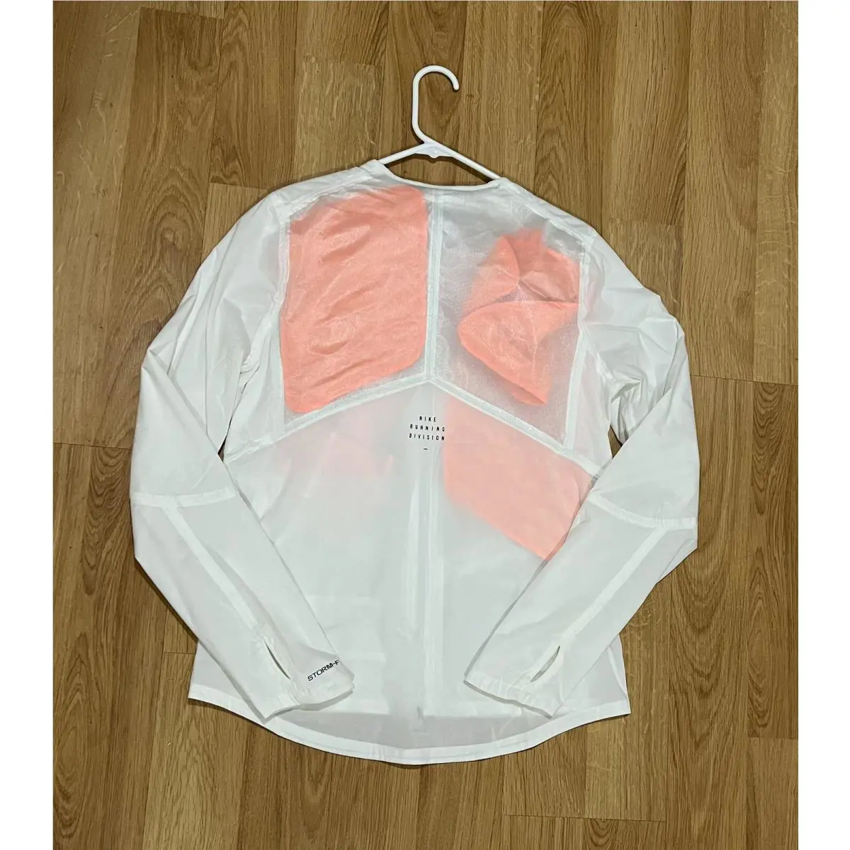 Nike clothing - White 11