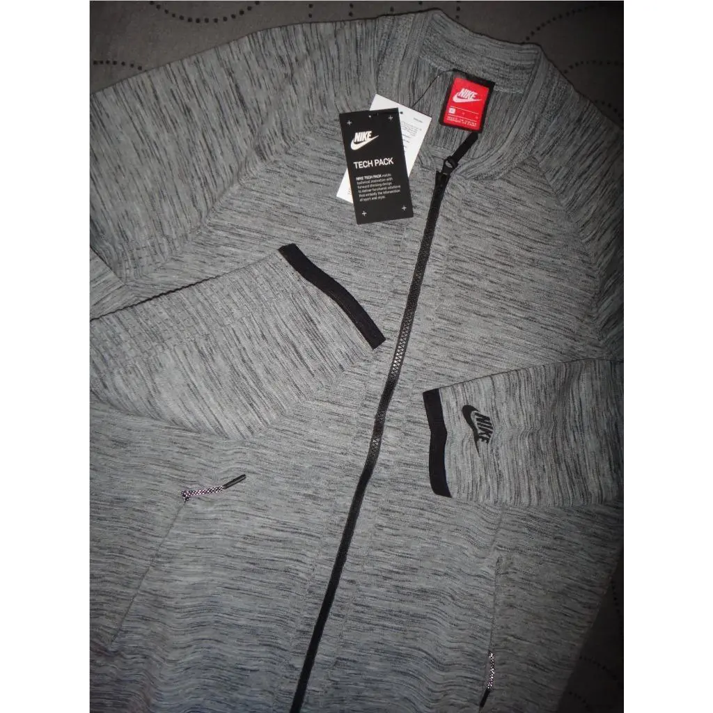 Nike clothing - GRAY (UPC: 885179710017) 0