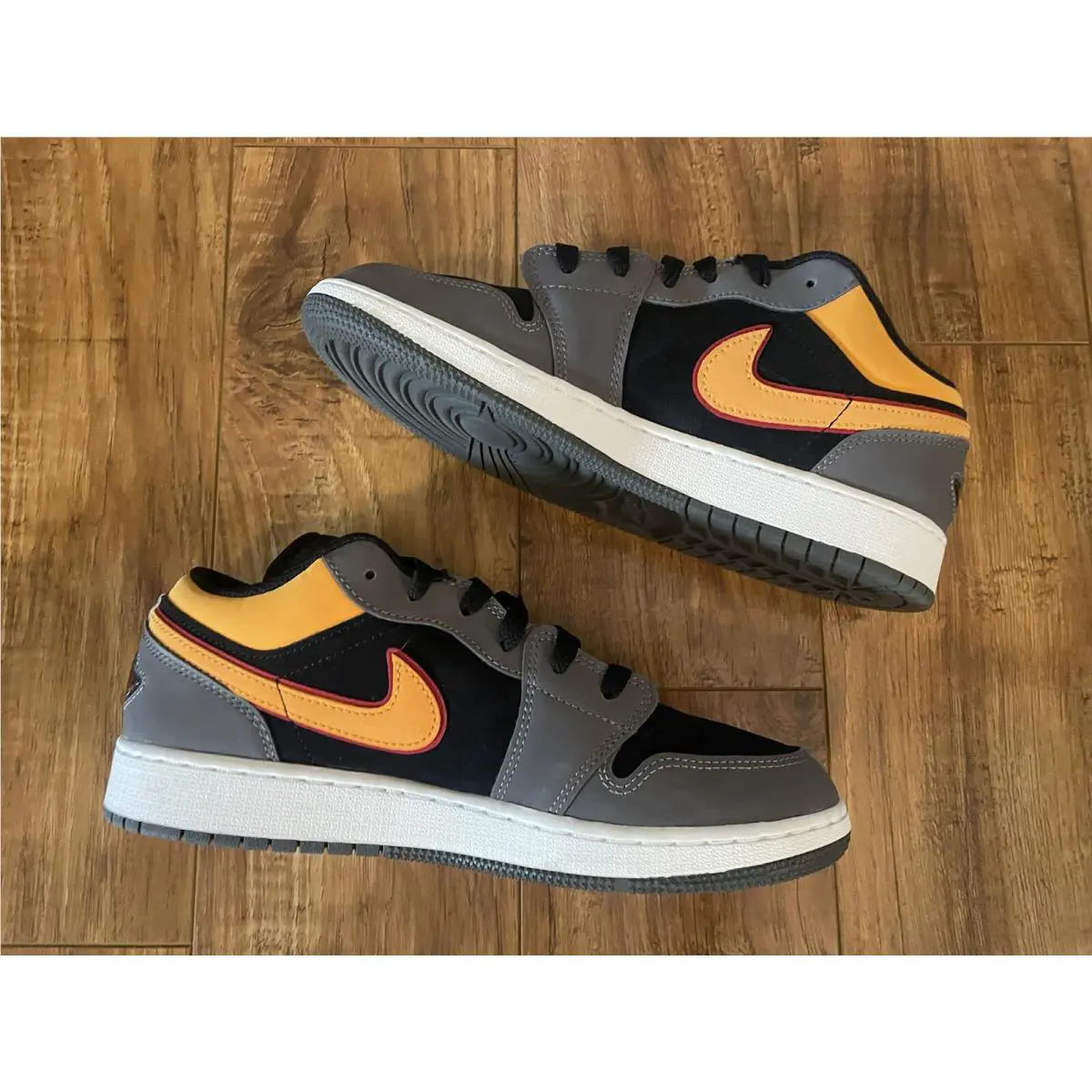 Nike shoes - Nike Air Jordan 1 - Air - FN7671-008 - Gray 5