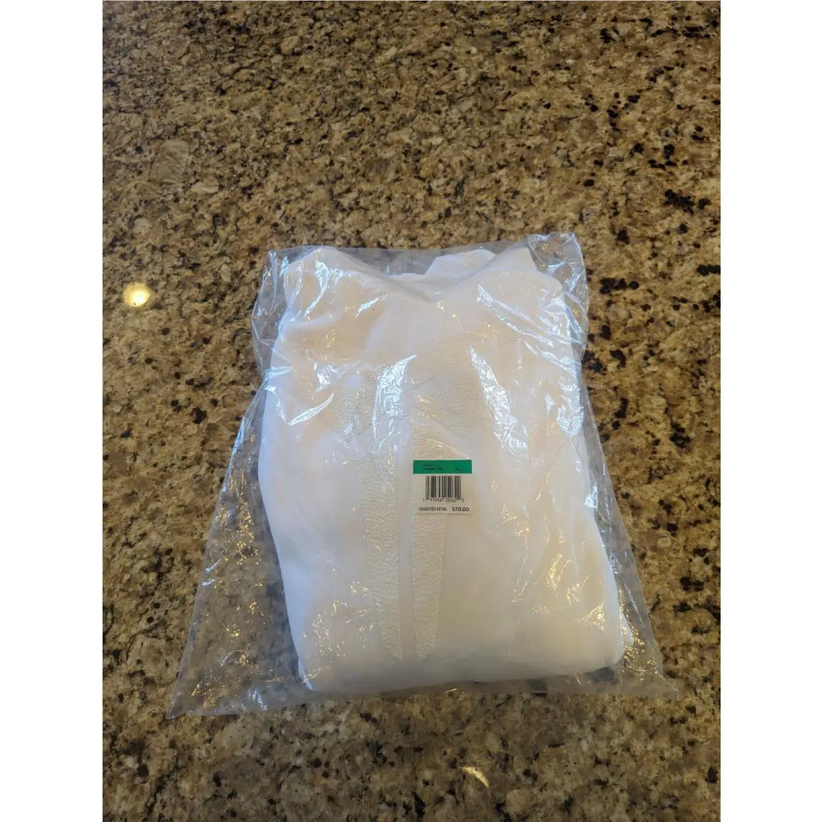Nike clothing - White (UPC: 197594252622) 6