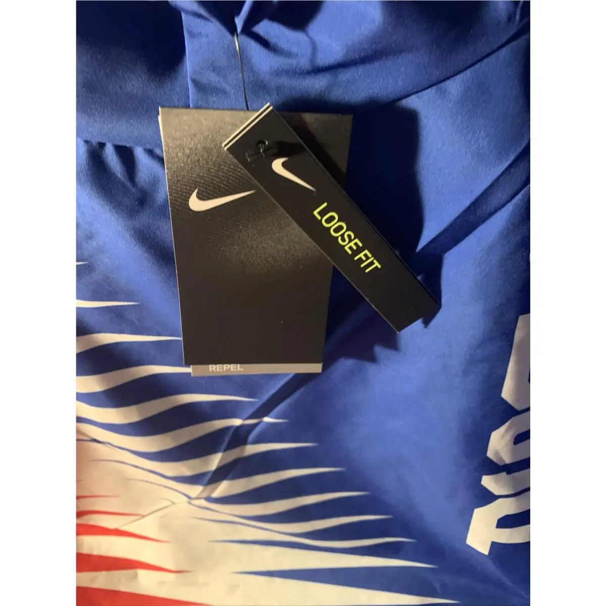 Nike clothing - Multicolor (UPC: 0194494044852) 6