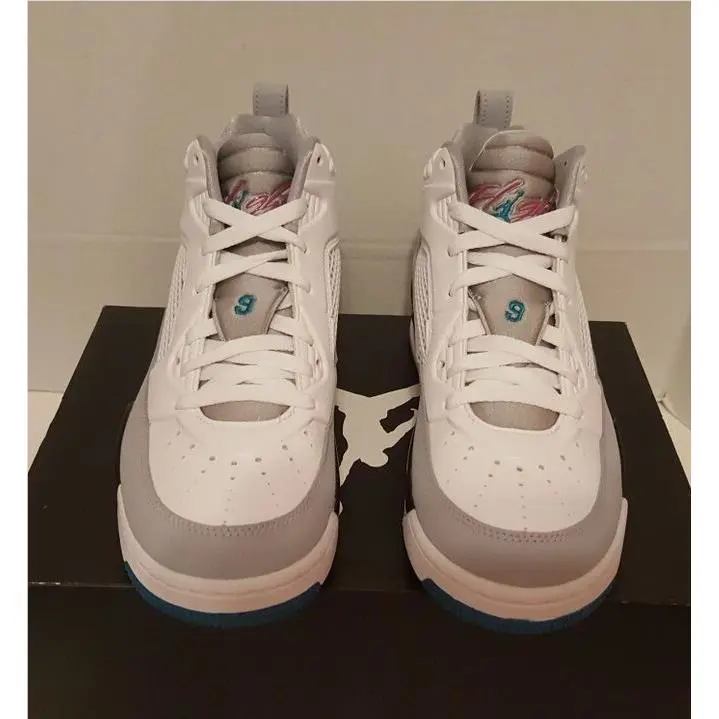 Nike shoes - 654975-115 - 654975-115 - White 0