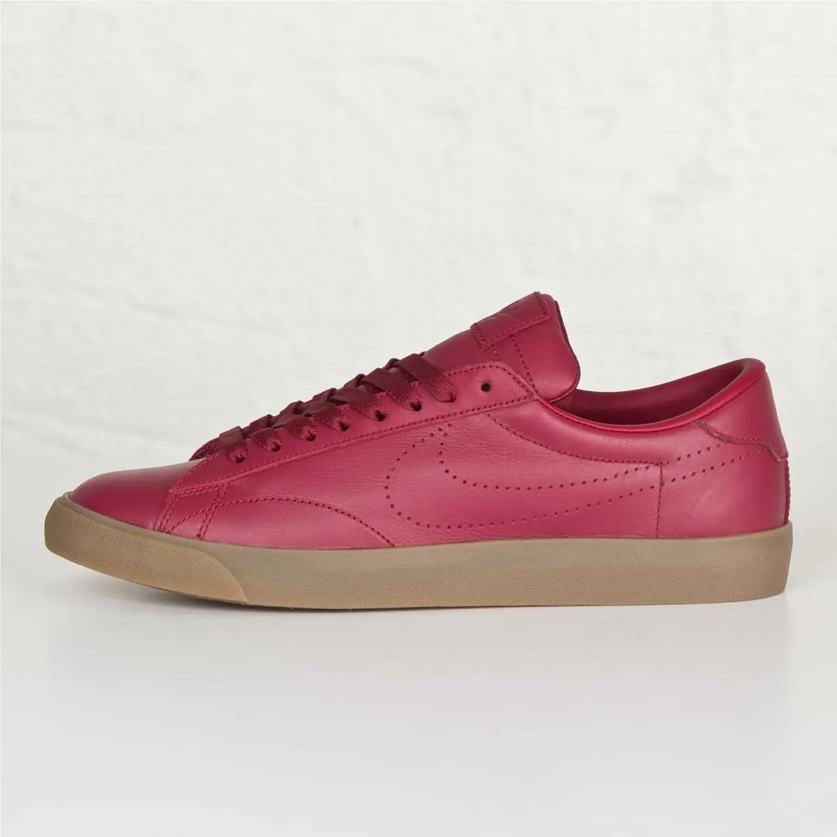 Nike shoes - Nike Tennis Classic - Tennis Classic - 813045-669 - Maroon 2