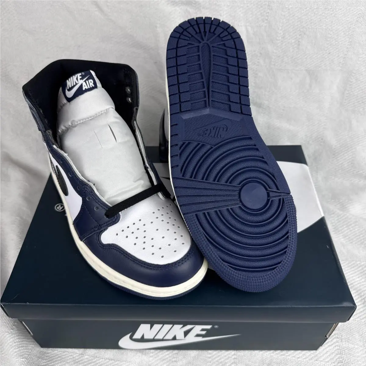 Nike shoes - Air Jordan 1 - Air - DZ5485-401 - Blue 6