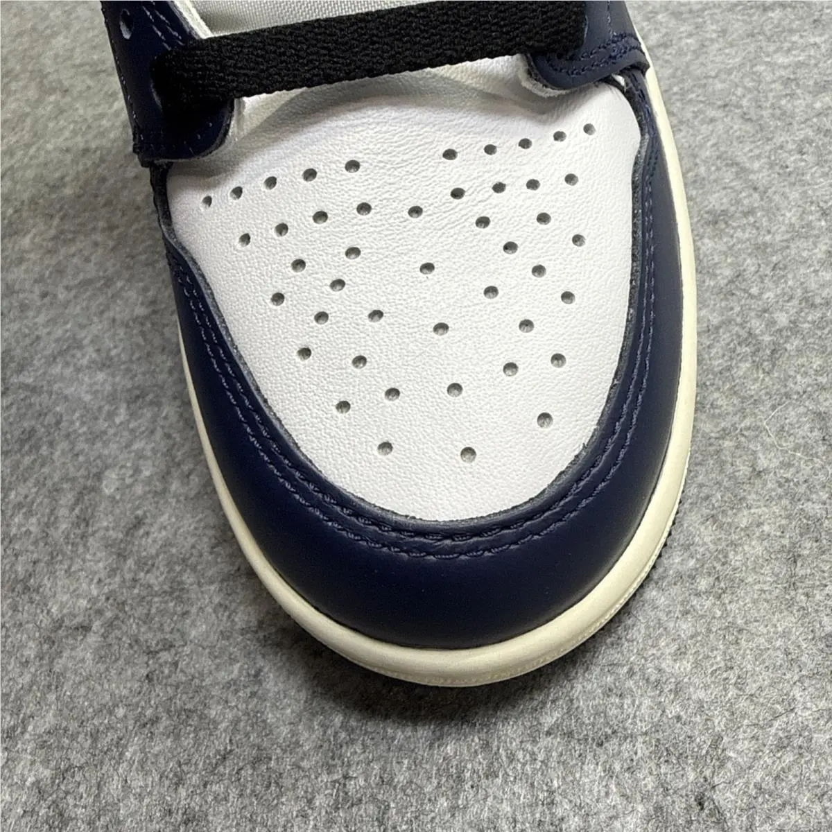 Nike shoes - Air Jordan 1 - Air - DZ5485-401 - Blue 10