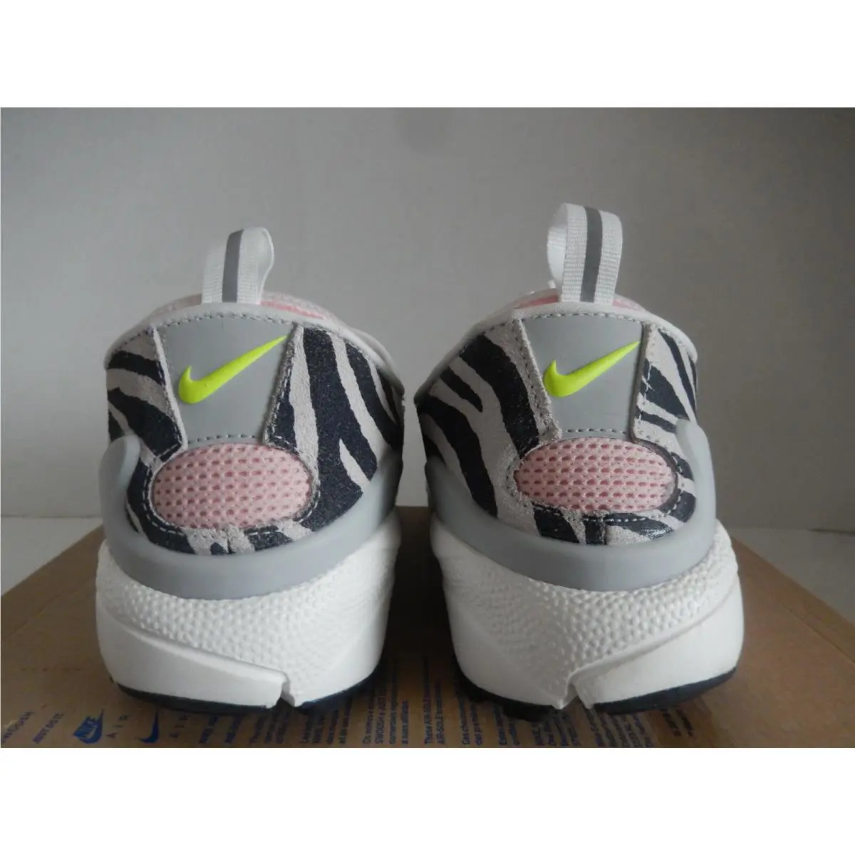 Nike shoes - Nike Air Footscape - Air Footscape - White (UPC: 193656306258) 2