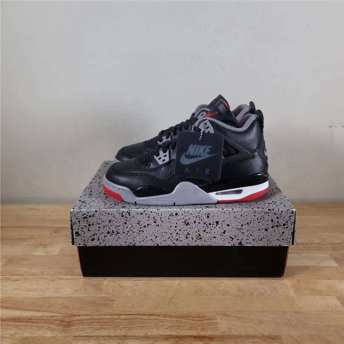 FQ8213-006 Nike GS Air Jordan 4 Retro Bred Reimagined Size GS 6Y