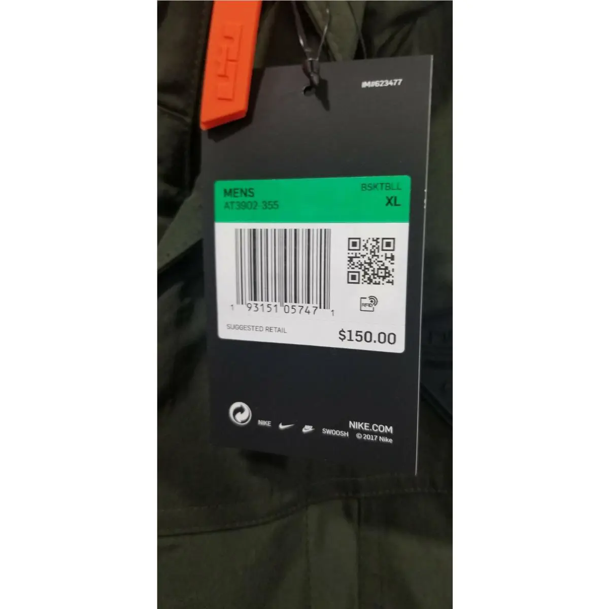 Nike clothing - Sequoia (UPC: 193151057464) 4