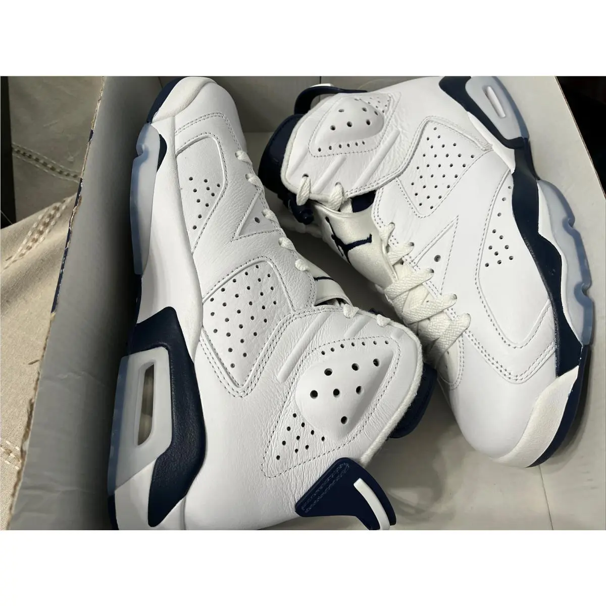 Nike shoes - Air Jordan 6 - Air - CT8529-141 - White Midnight Navy 11