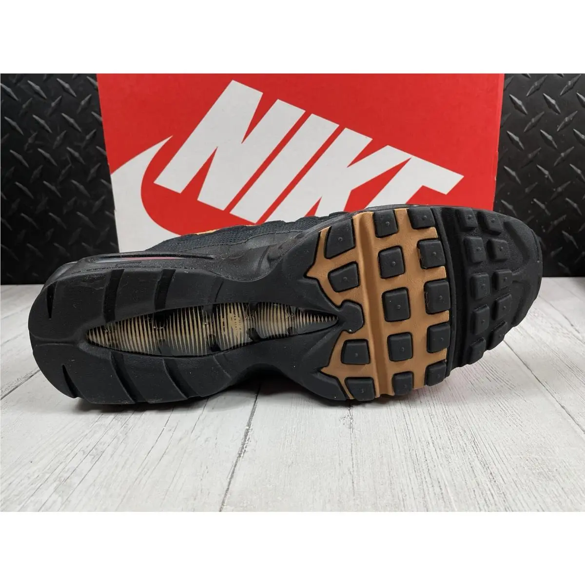 Nike shoes - Air Max 95 - Air Max - DM0011-004 - Black/Elemental Gold/Sesame/Summit White (UPC: 0196153731707) 9