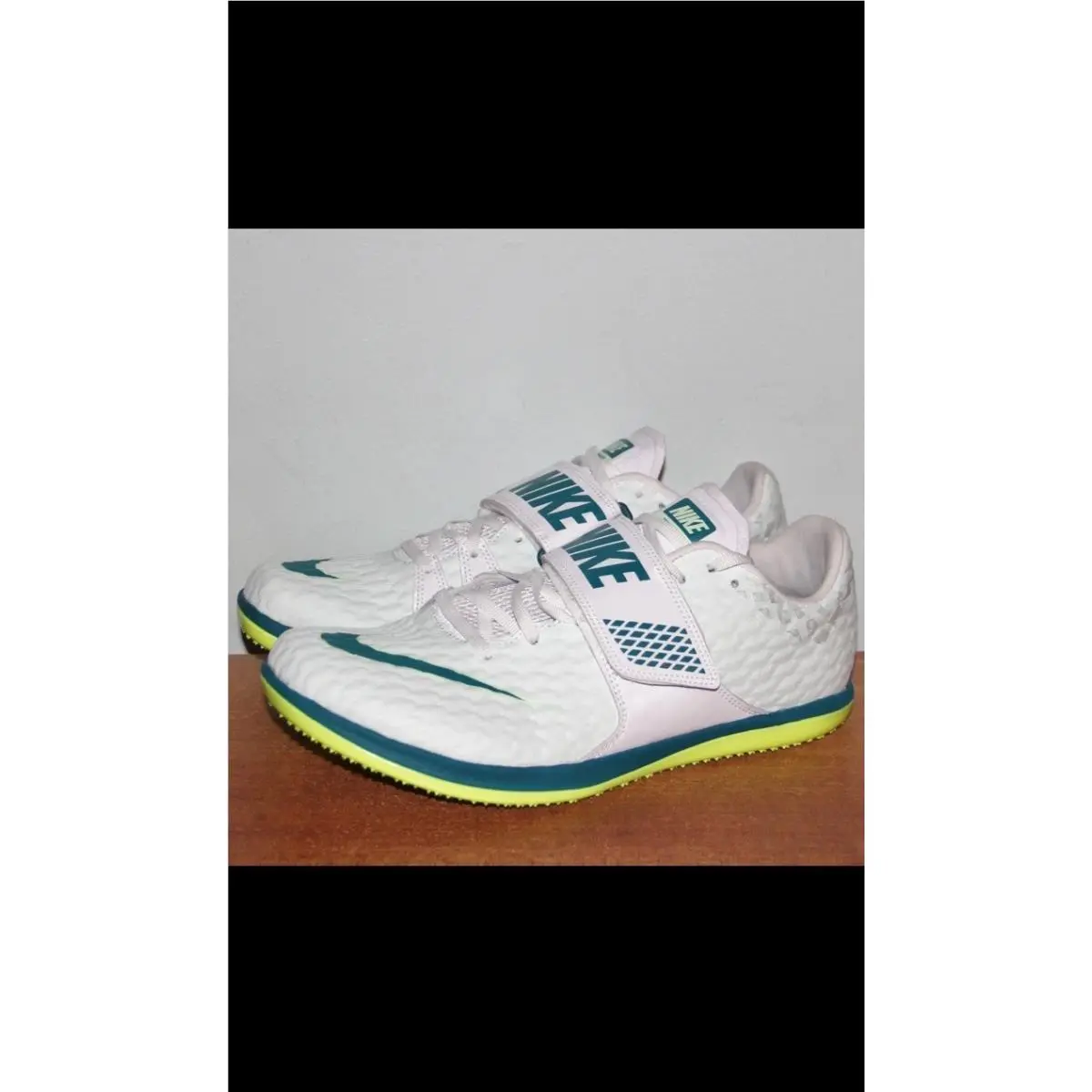 Nike shoes - Nike High Jump Elite - High Jump Elite - FZ9636-100 - Green 2