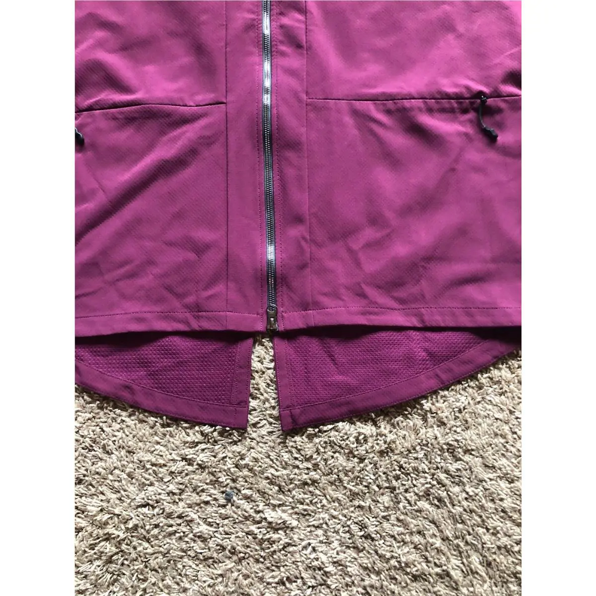 Nike clothing - Red (UPC: 675911341483) 5