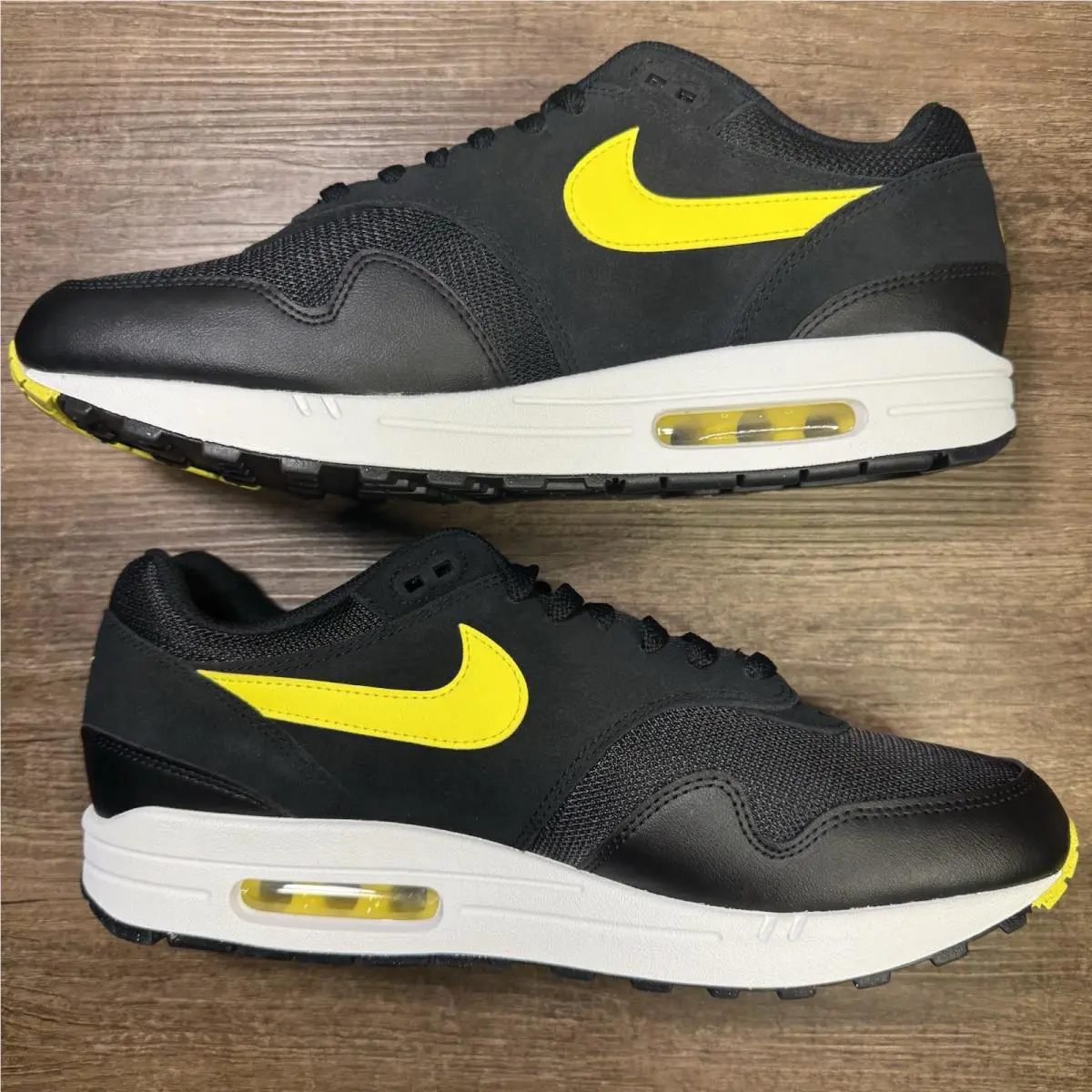 Nike shoes - Nike Air Max 1 Premium - FZ5808-005 - Black 3