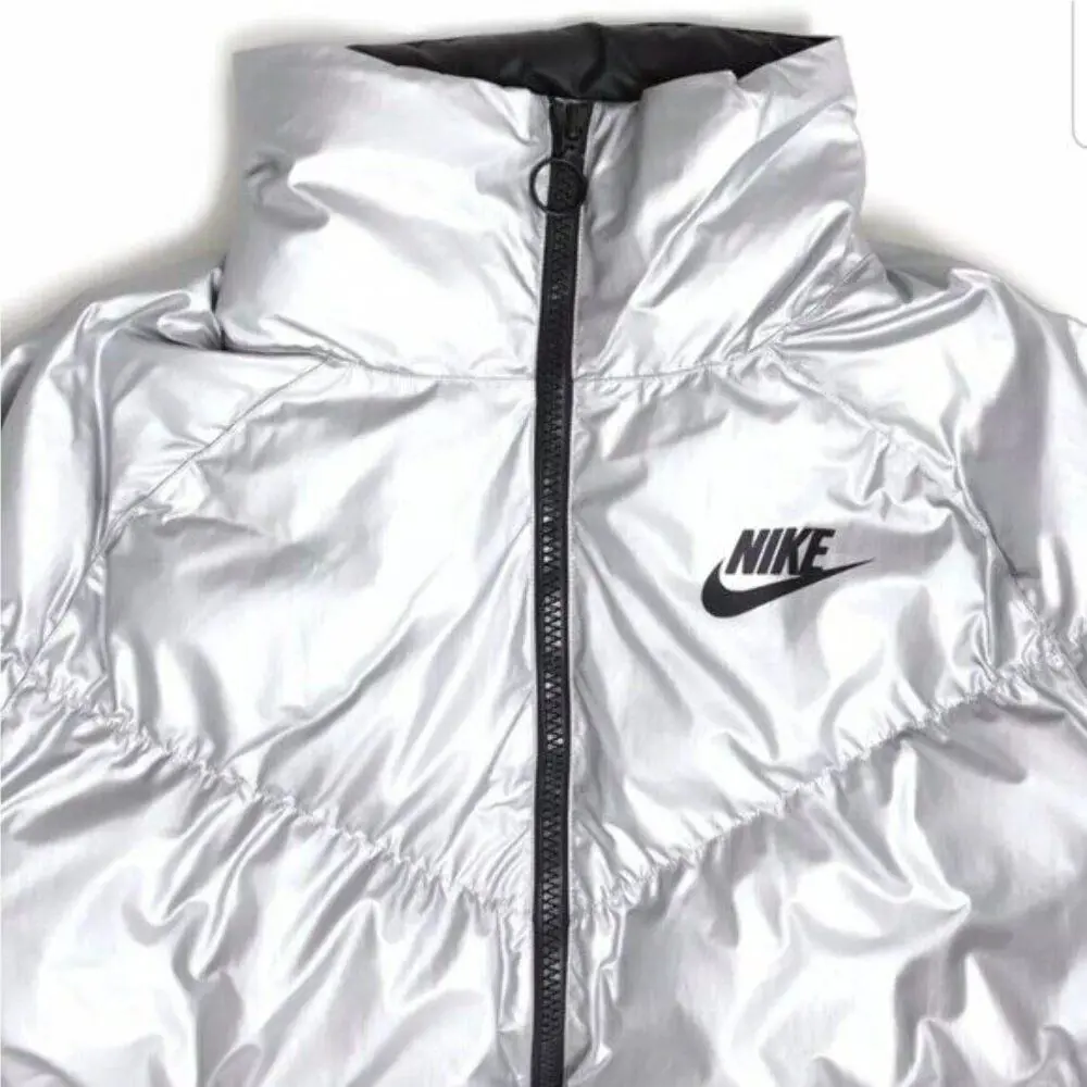 Nike clothing - Silver (UPC: 193151853226) 7