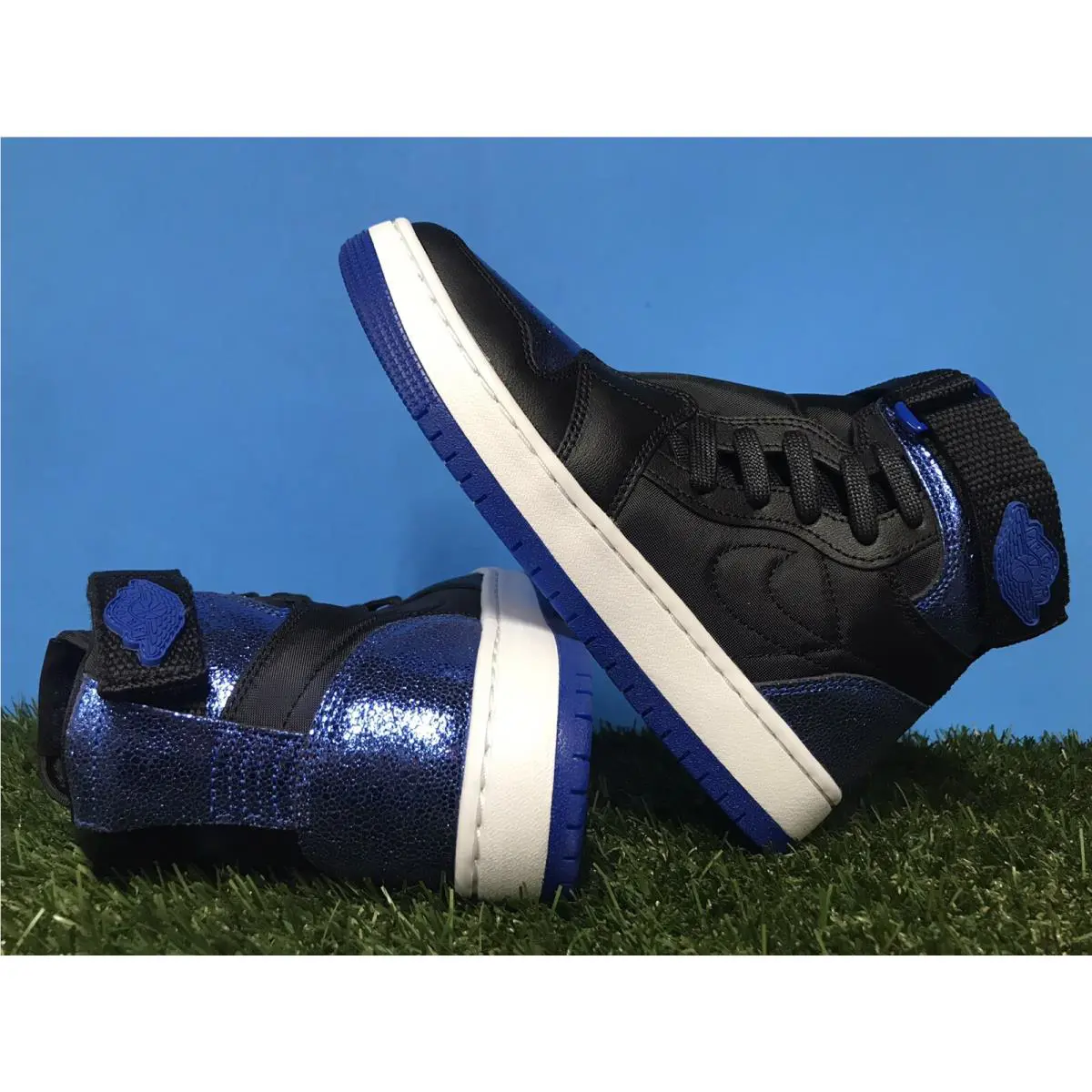 Nike shoes - Jordan 1 - AV4052-041 - Black 0