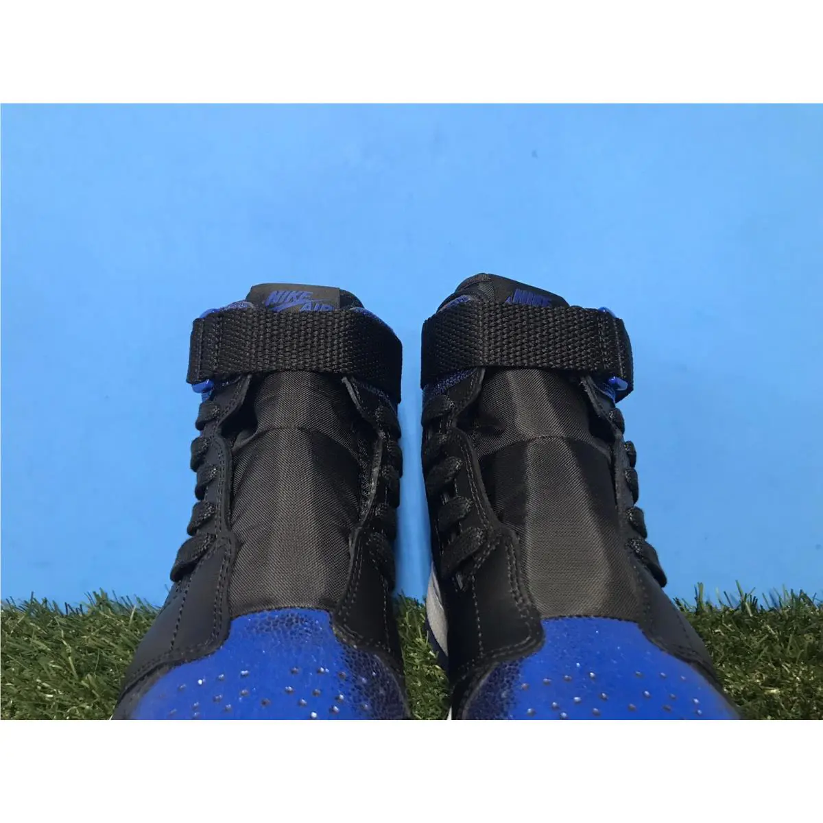 Nike shoes - Jordan 1 - AV4052-041 - Black 3